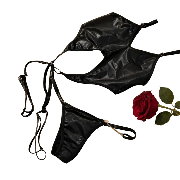 Lingerie Sensual em Vinil